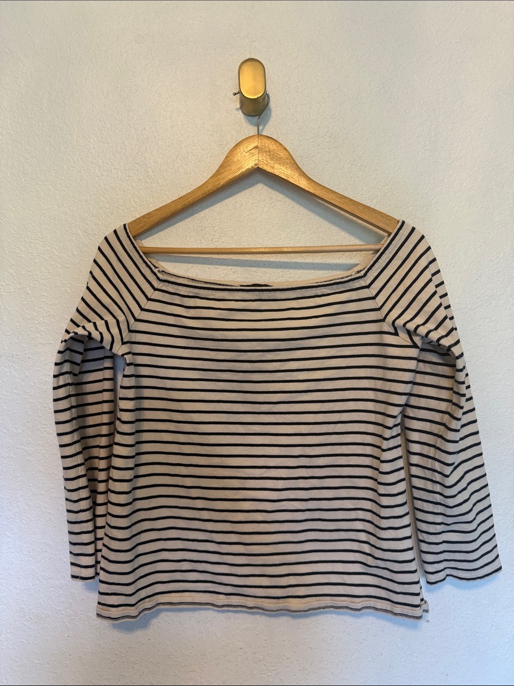 Theory Aprine K Classic Stripe Off Shoulder Top - Picture 6 of 6